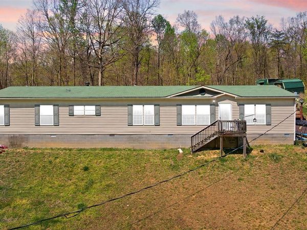 222 Jaggers Road , Mammoth Cave, KY 42259