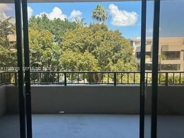 151 Crandon Blvd , Unit 320, Key Biscayne, FL 33149