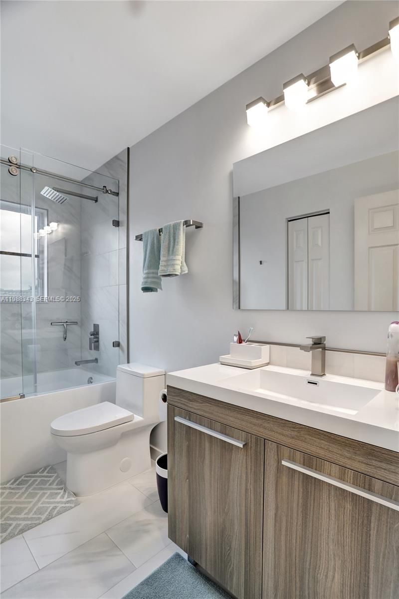 1653 Winterberry Ln , Weston, FL 33327 Photo