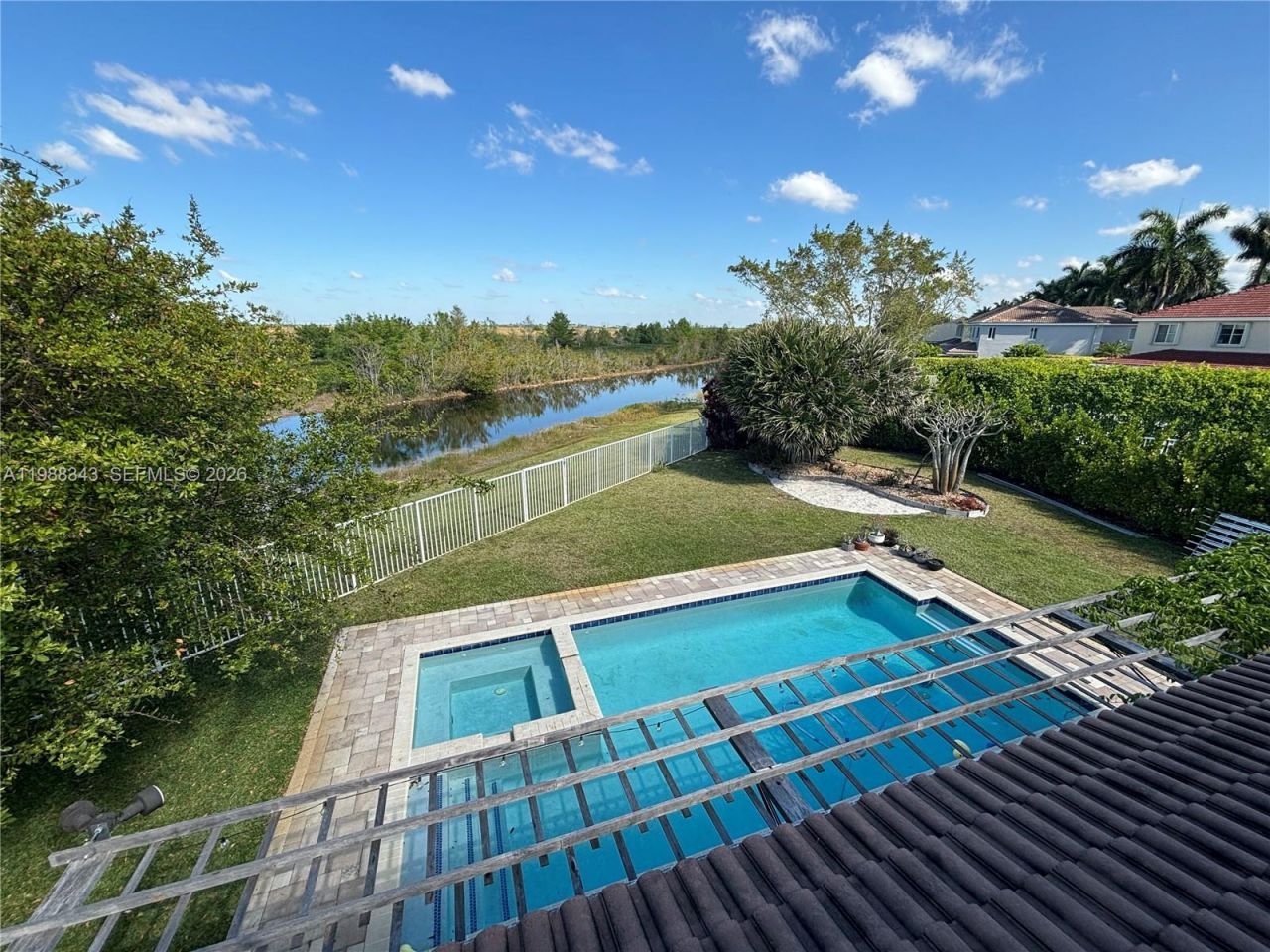 1653 Winterberry Ln, Weston, FL 33327 Photo