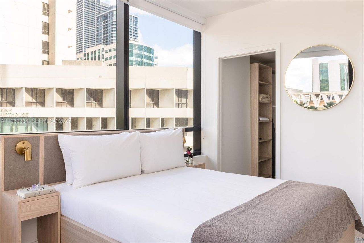225 N Miami Ave, Unit 202, Miami, FL 33128 Photo
