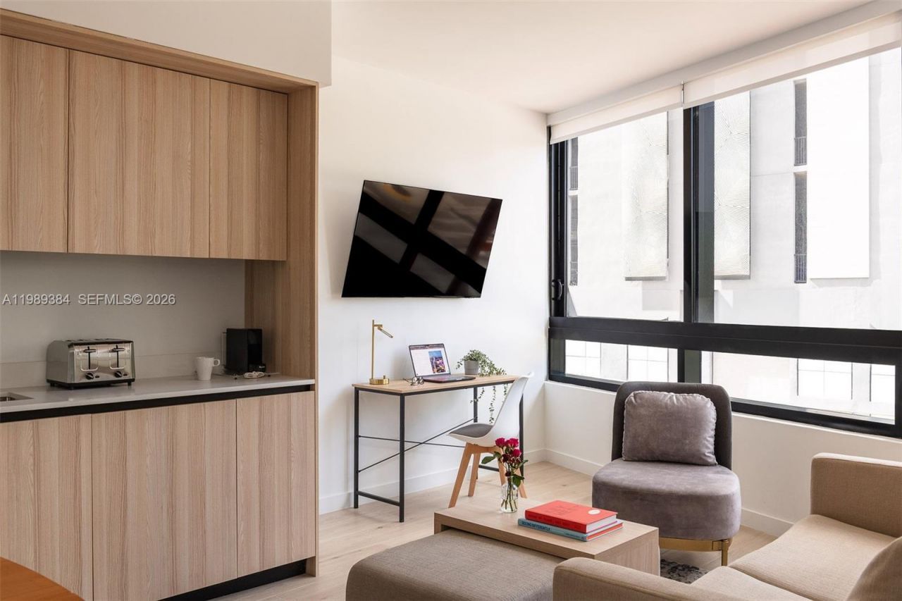 225 N Miami Ave, Unit 202, Miami, FL 33128 Photo