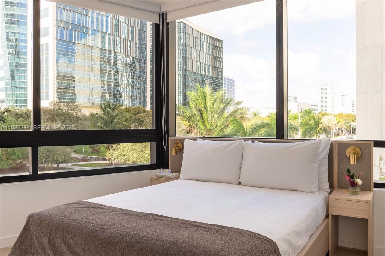 225 N Miami Ave, Unit 202, Miami, FL 33128 Photo