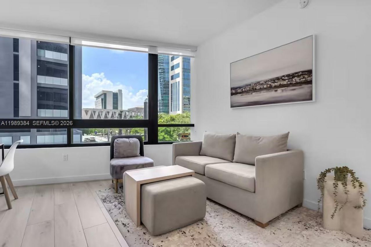 225 N Miami Ave, Unit 202, Miami, FL 33128 Photo
