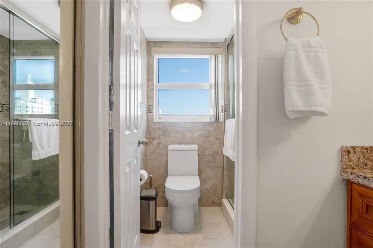 245 18th St, Unit 904, Miami Beach, FL 33139 Photo