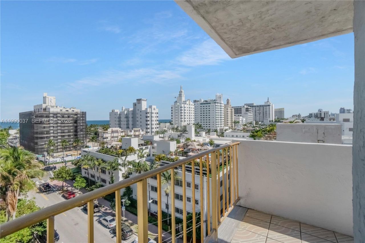 245 18th St, Unit 904, Miami Beach, FL 33139 Photo