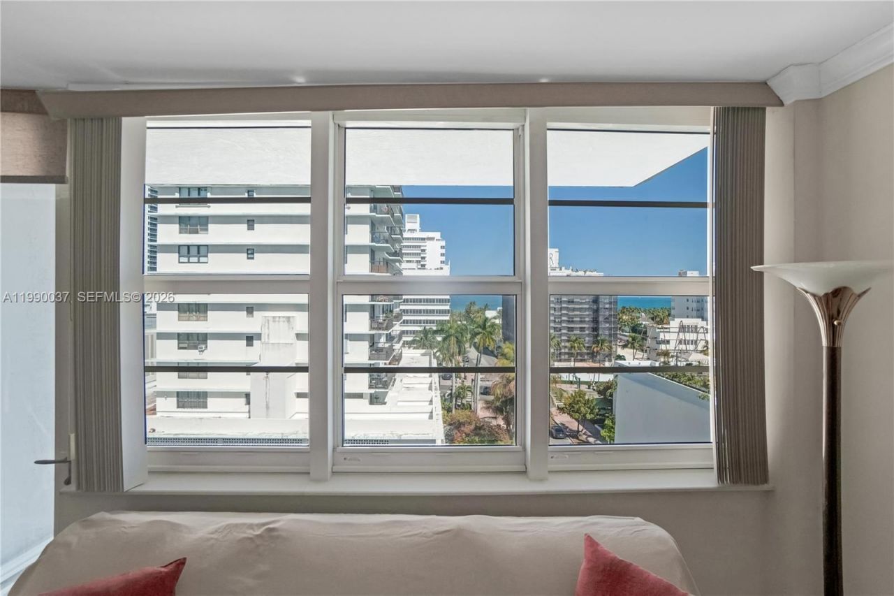 245 18th St, Unit 904, Miami Beach, FL 33139 Photo