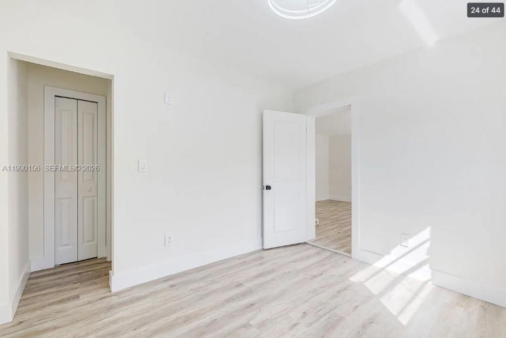 865 W 72nd Pl, Unit 865, Hialeah, FL 33014 Photo