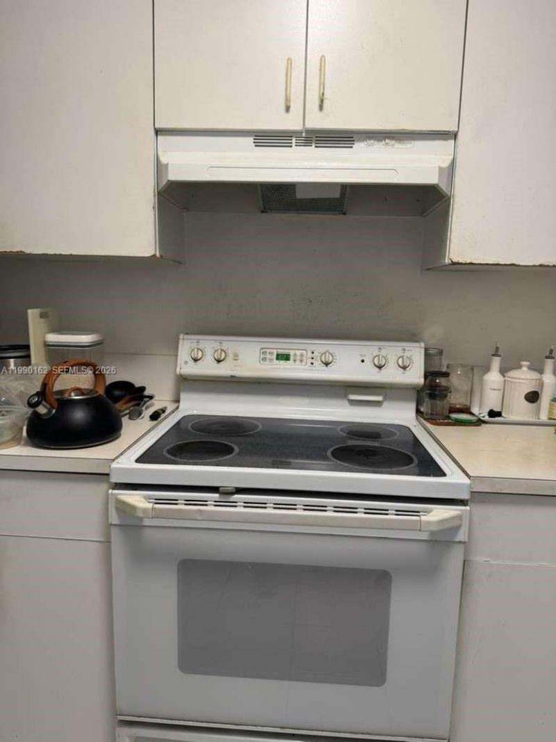 260 NW 114th Ave, Unit 22-101, Sweetwater, FL 33172 Photo