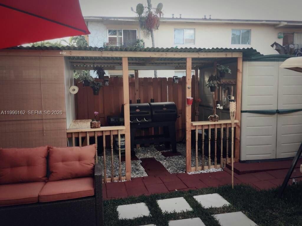 260 NW 114th Ave, Unit 22-101, Sweetwater, FL 33172 Photo