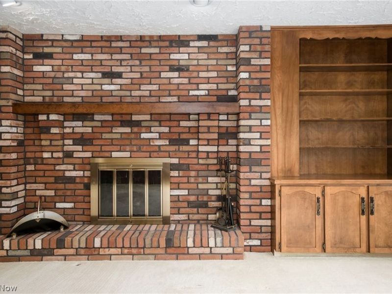 407 Eastbury Avenue NE, North Canton, OH 44720 Photo 10