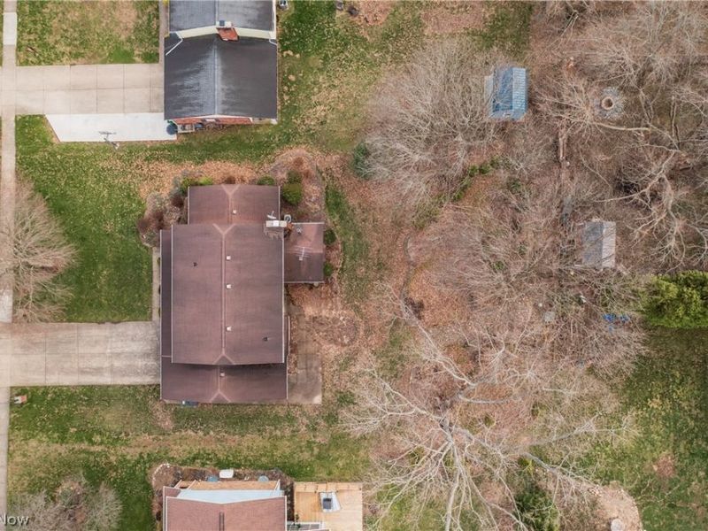 407 Eastbury Avenue NE, North Canton, OH 44720 Photo 34