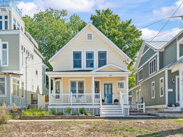 909 Lions Park Drive, St. Joseph, MI 49085