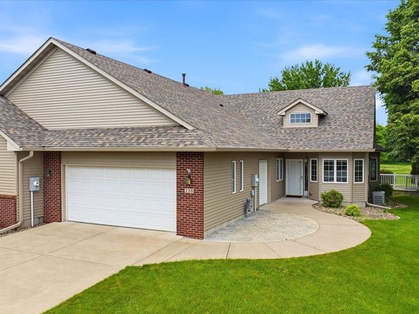 228 Goldfinch Lane, Clearwater, MN 55320