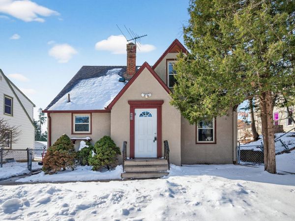 602 Orange Avenue E, Saint Paul, MN 55130