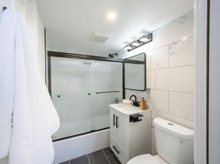 124-128 Oakwood Dr, Auburn, CA 95603 Photo