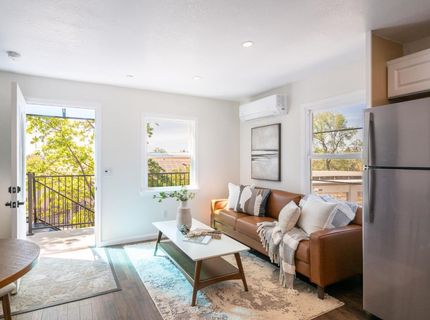 124-128 Oakwood Dr, Auburn, CA 95603 Photo