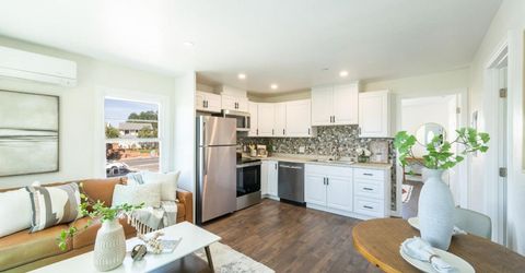 124-128 Oakwood Dr, Auburn, CA 95603 Photo