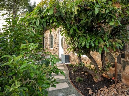 124-128 Oakwood Dr, Auburn, CA 95603 Photo