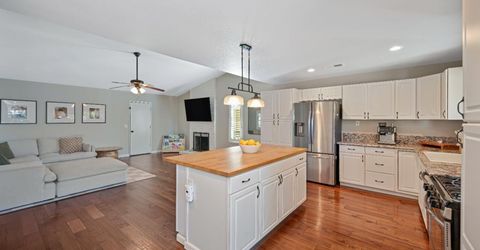 103 Rebecca Way, Folsom, CA 95630 Photo