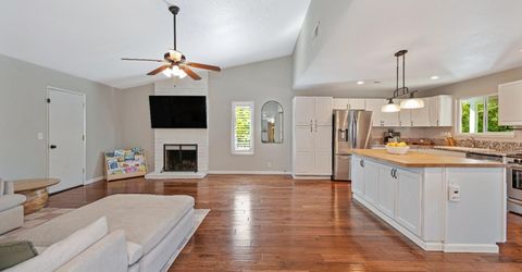 103 Rebecca Way, Folsom, CA 95630 Photo