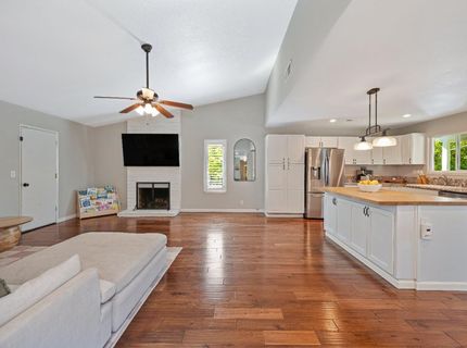 103 Rebecca Way, Folsom, CA 95630 Photo