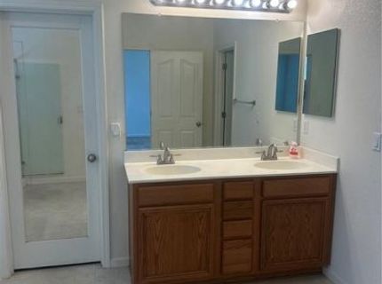 17385 Stone Celler Way, Lathrop, CA 95330 Photo