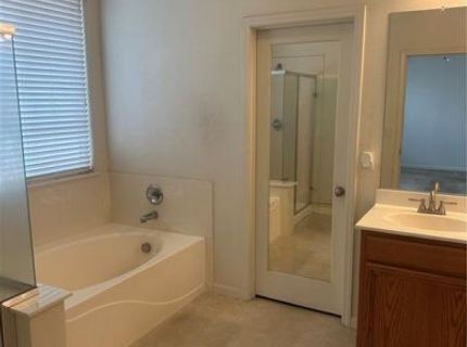 17385 Stone Celler Way, Lathrop, CA 95330 Photo