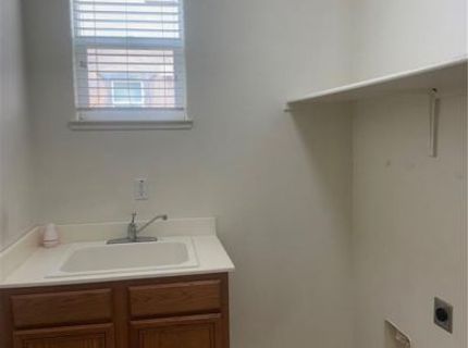 17385 Stone Celler Way, Lathrop, CA 95330 Photo