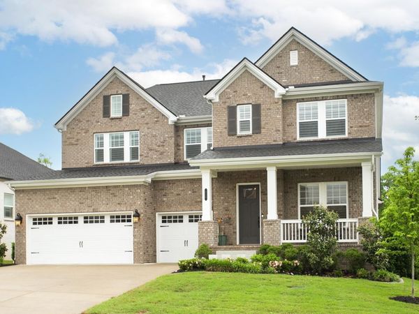 928 Tynan Way E, Nolensville, TN 37135