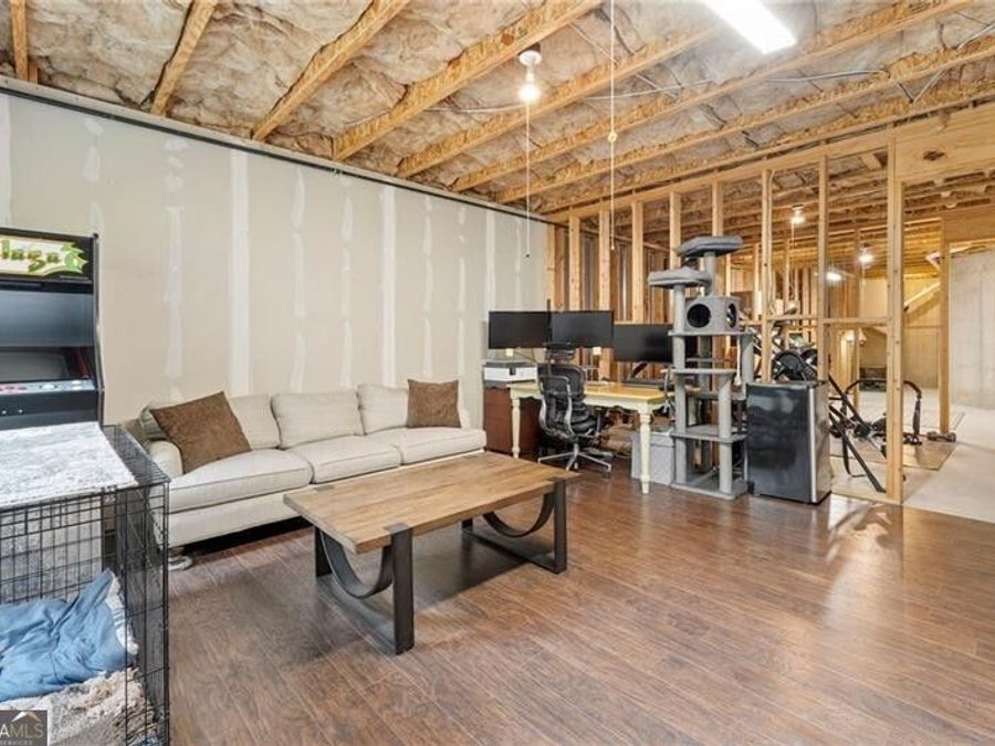 Property Image 38
