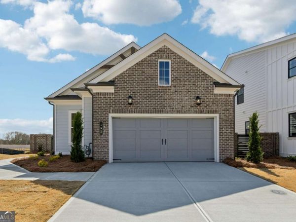 192 Herring Drive, Hoschton, GA 30548