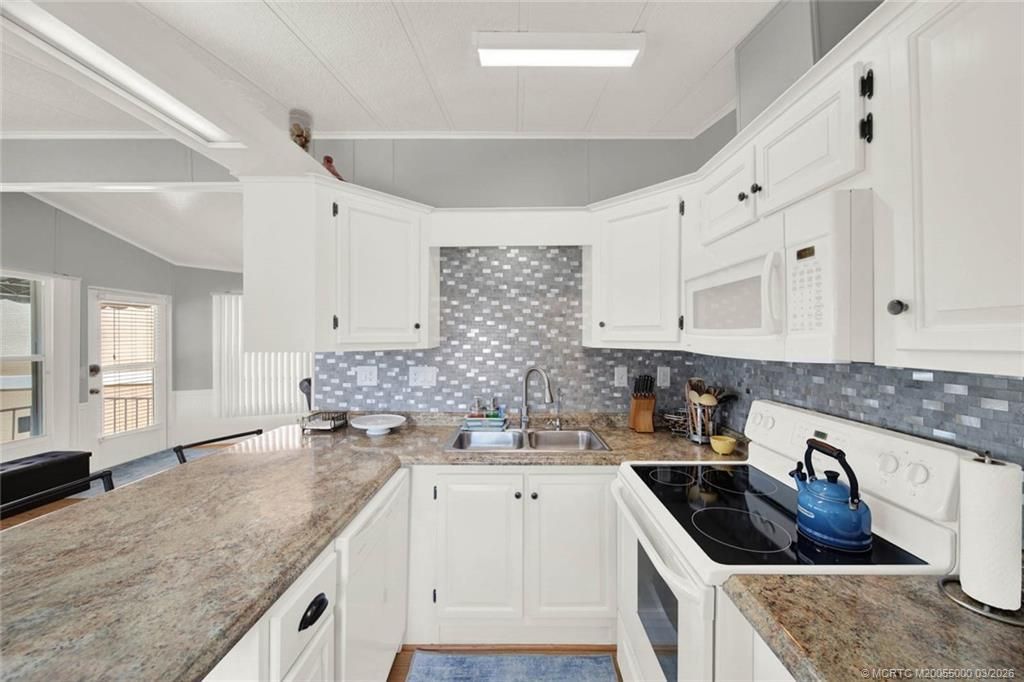 10725 S Ocean Drive, Unit 45, Jensen Beach, FL 34957 Photo