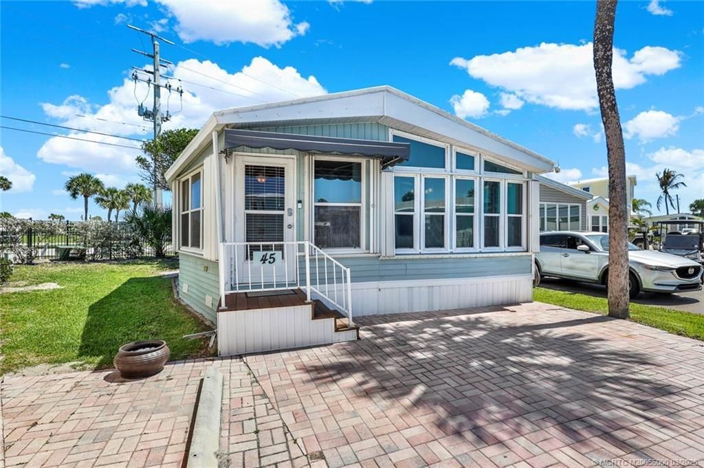 10725 S Ocean Drive, Unit 45, Jensen Beach, FL 34957 Photo