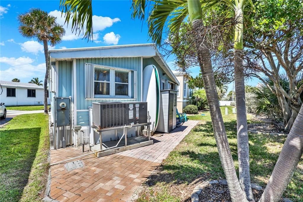 10725 S Ocean Drive, Unit 45, Jensen Beach, FL 34957 Photo