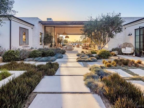 14783 Roxbury Terr., Rancho Santa Fe, CA 92067