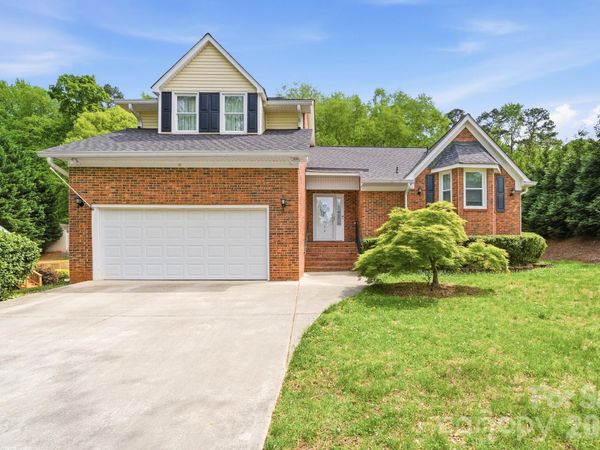 810 Balsam Terrace, Charlotte, NC 28214