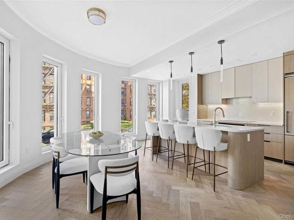 78-29 Austin Street , Unit 502, Forest Hills, NY 11375