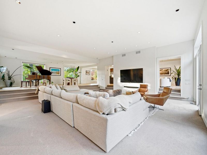 336 S Columbia Avenue, Columbus, OH 43209 Photo 16