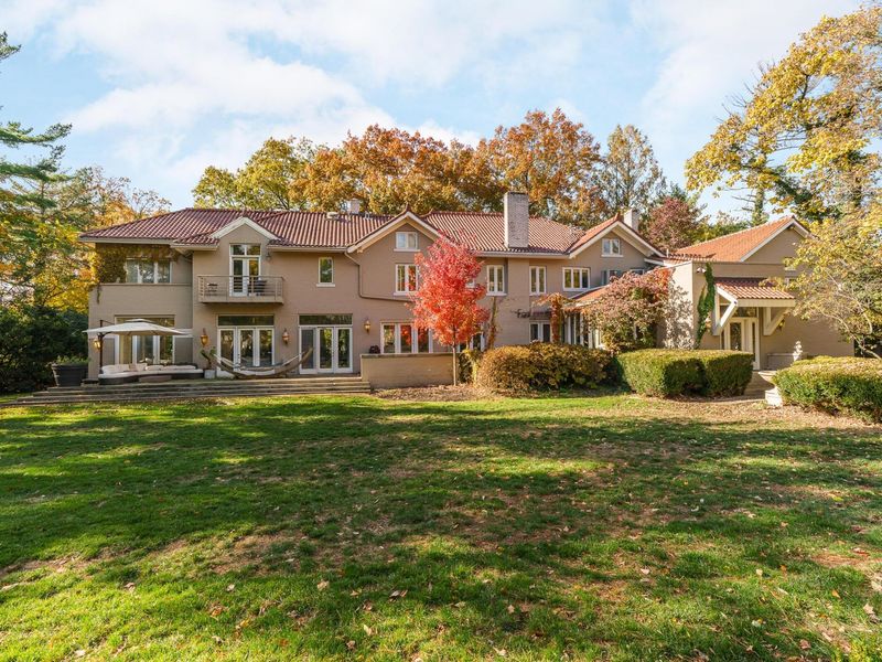 336 S Columbia Avenue , Columbus, OH 43209 Photo 5