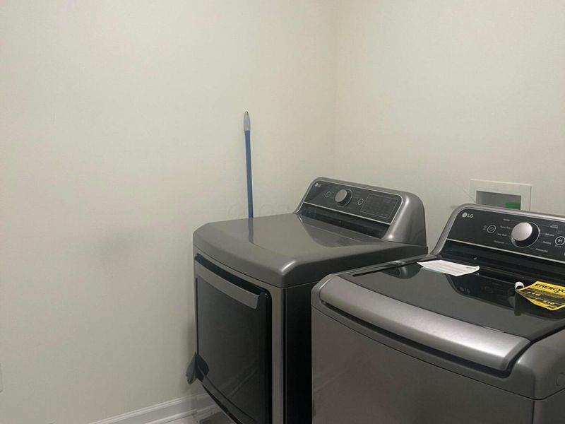 836 Saddle Avenue, Pataskala, OH 43062 Photo 12