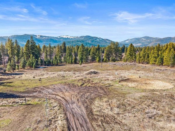 3006 Hall Creek Rd, Inchelium, WA 99138