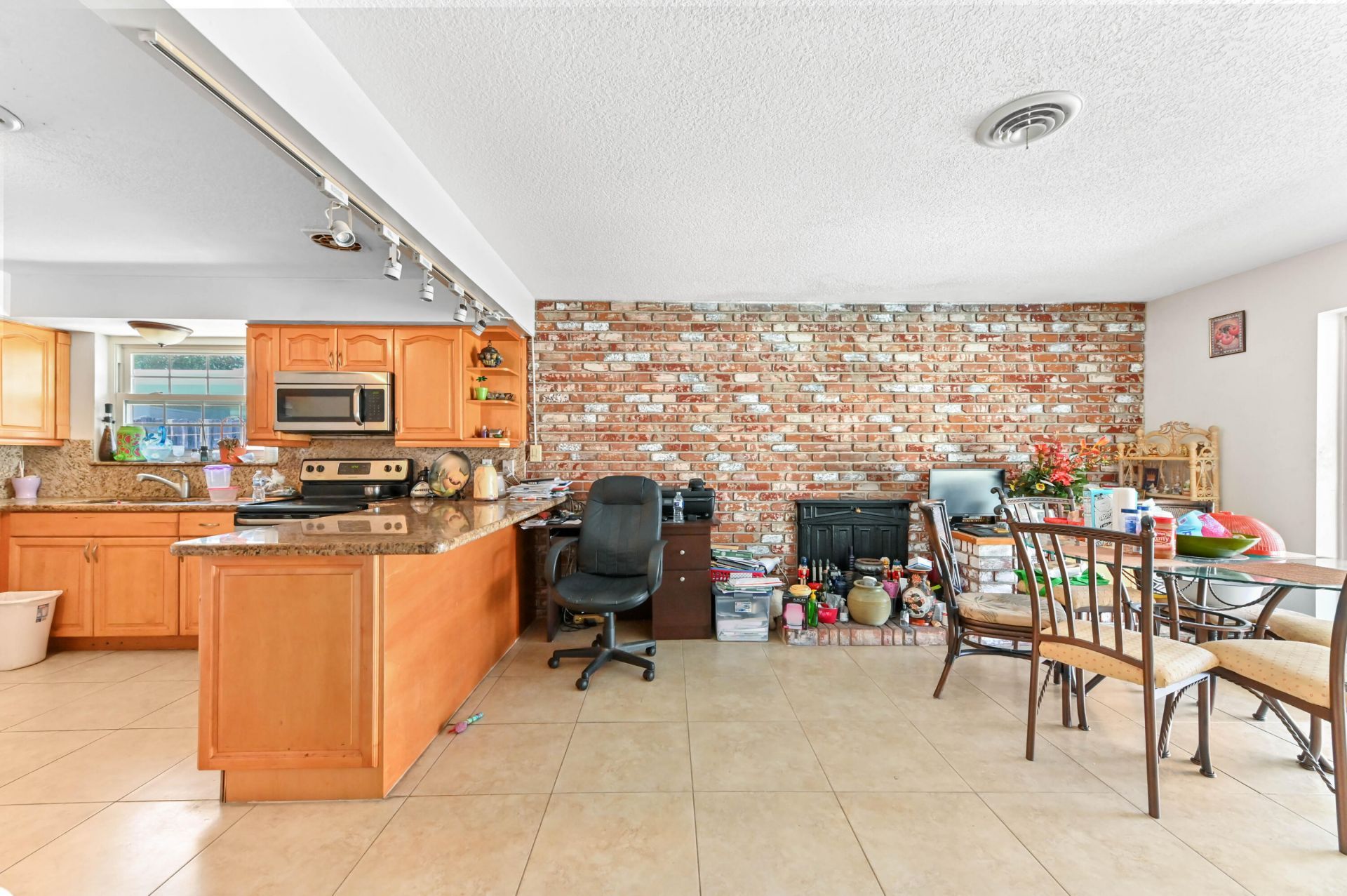 315 SW 12th Avenue, Boynton Beach, FL 33435 Photo