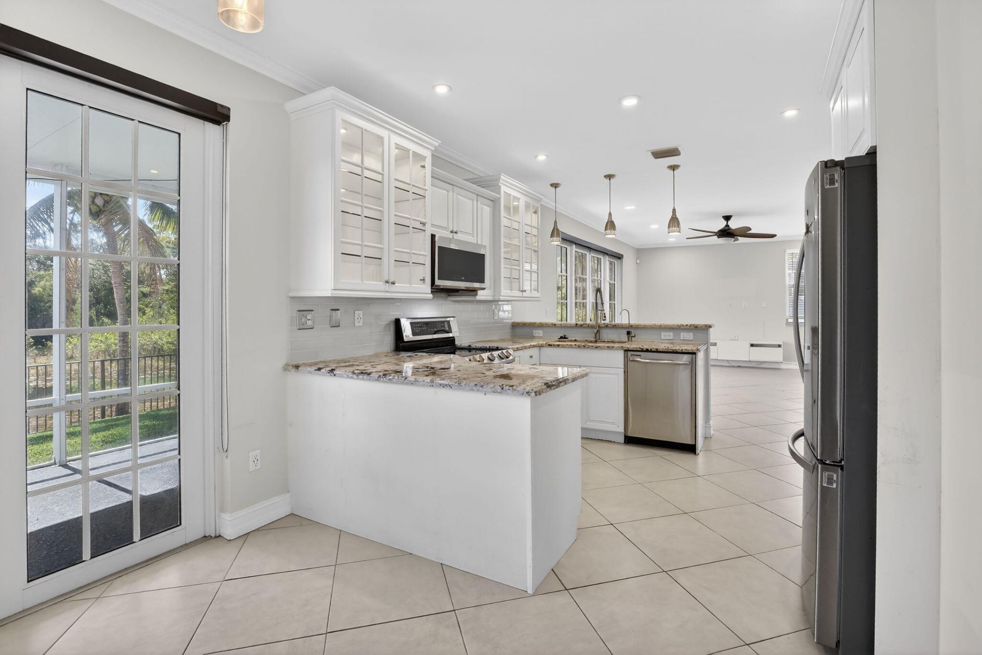 1716 NW 166th Avenue, Pembroke Pines, FL 33028 Photo