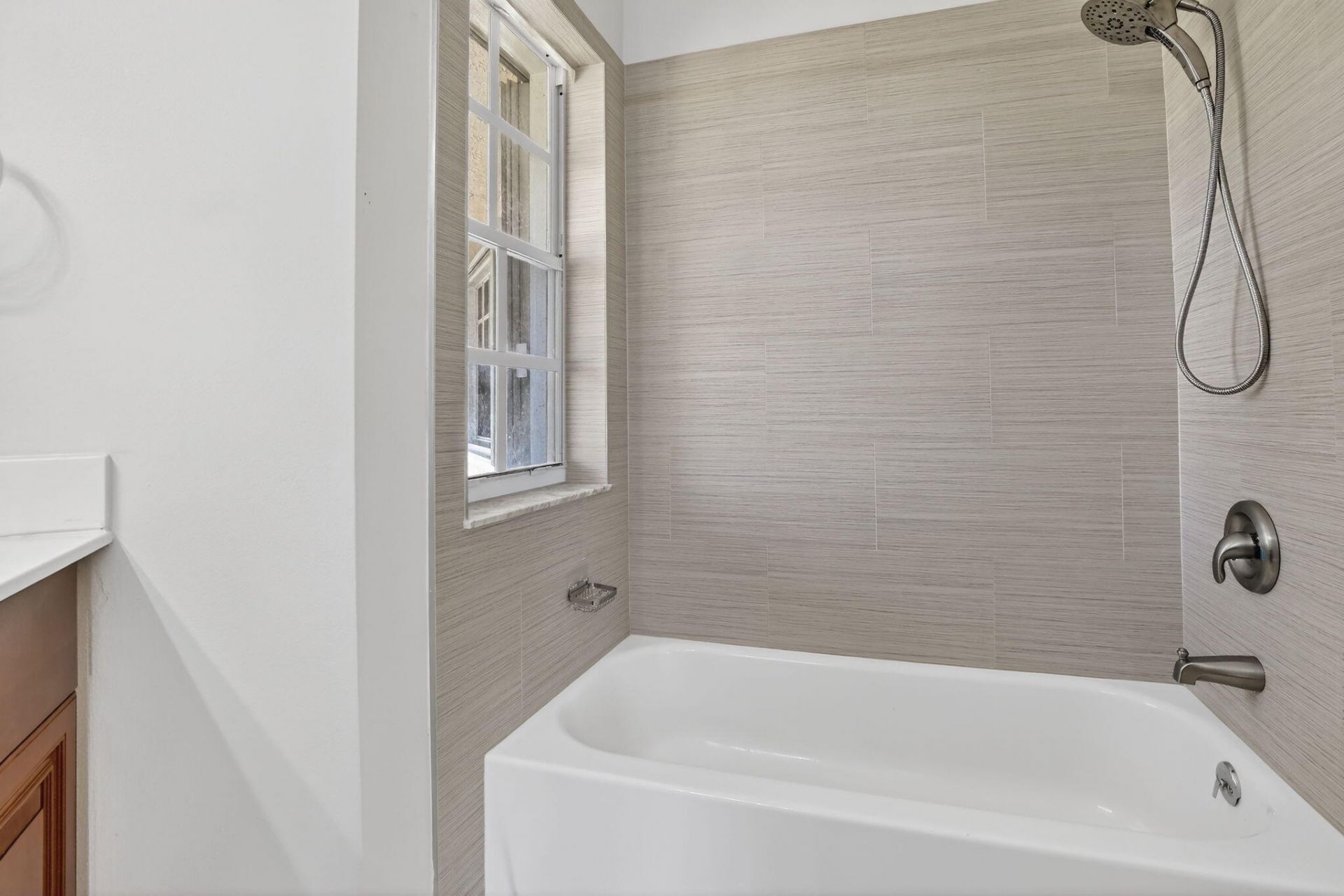 1716 NW 166th Avenue, Pembroke Pines, FL 33028 Photo