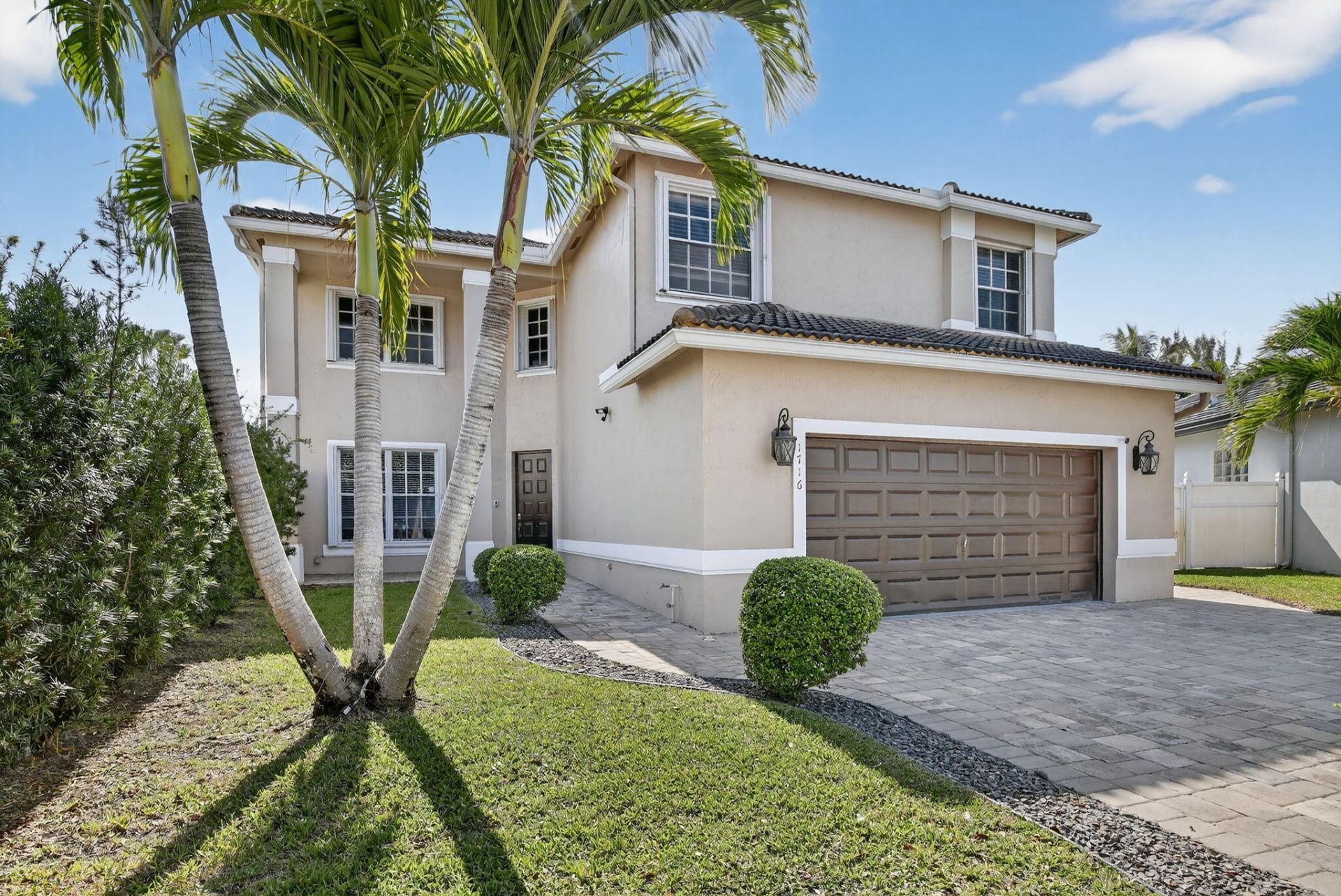 1716 NW 166th Avenue, Pembroke Pines, FL 33028 Photo