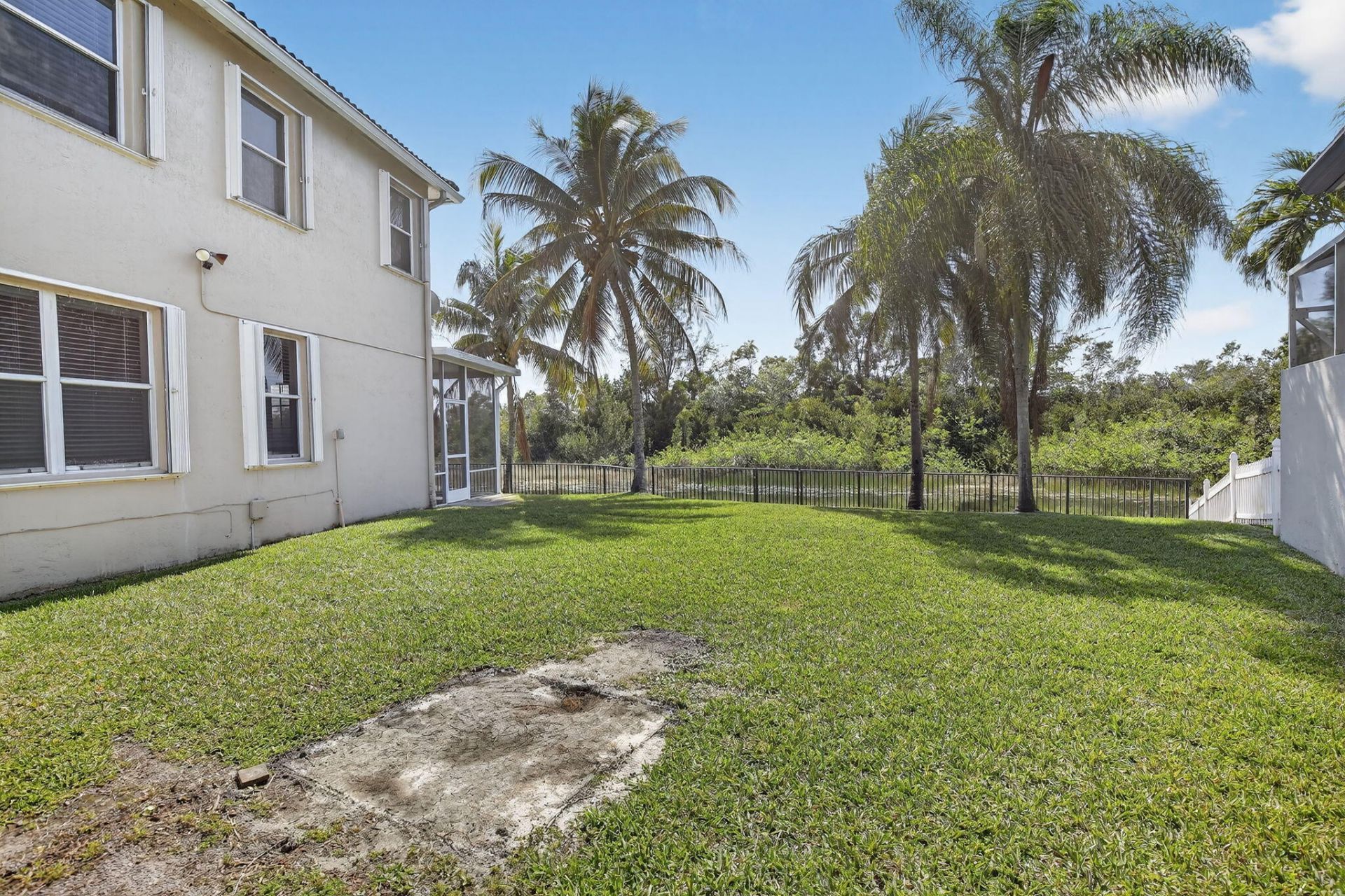1716 NW 166th Avenue, Pembroke Pines, FL 33028 Photo