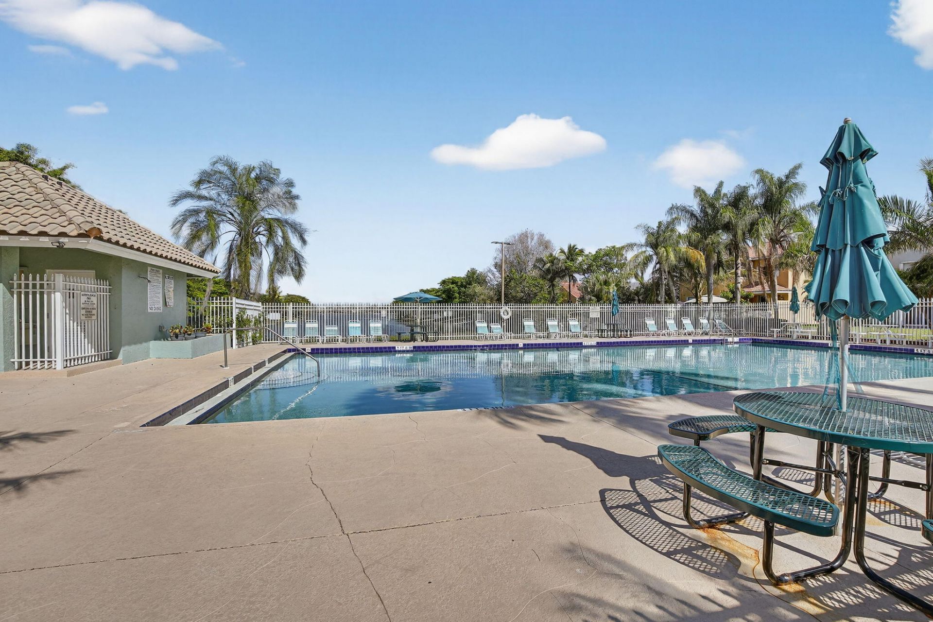 1716 NW 166th Avenue, Pembroke Pines, FL 33028 Photo