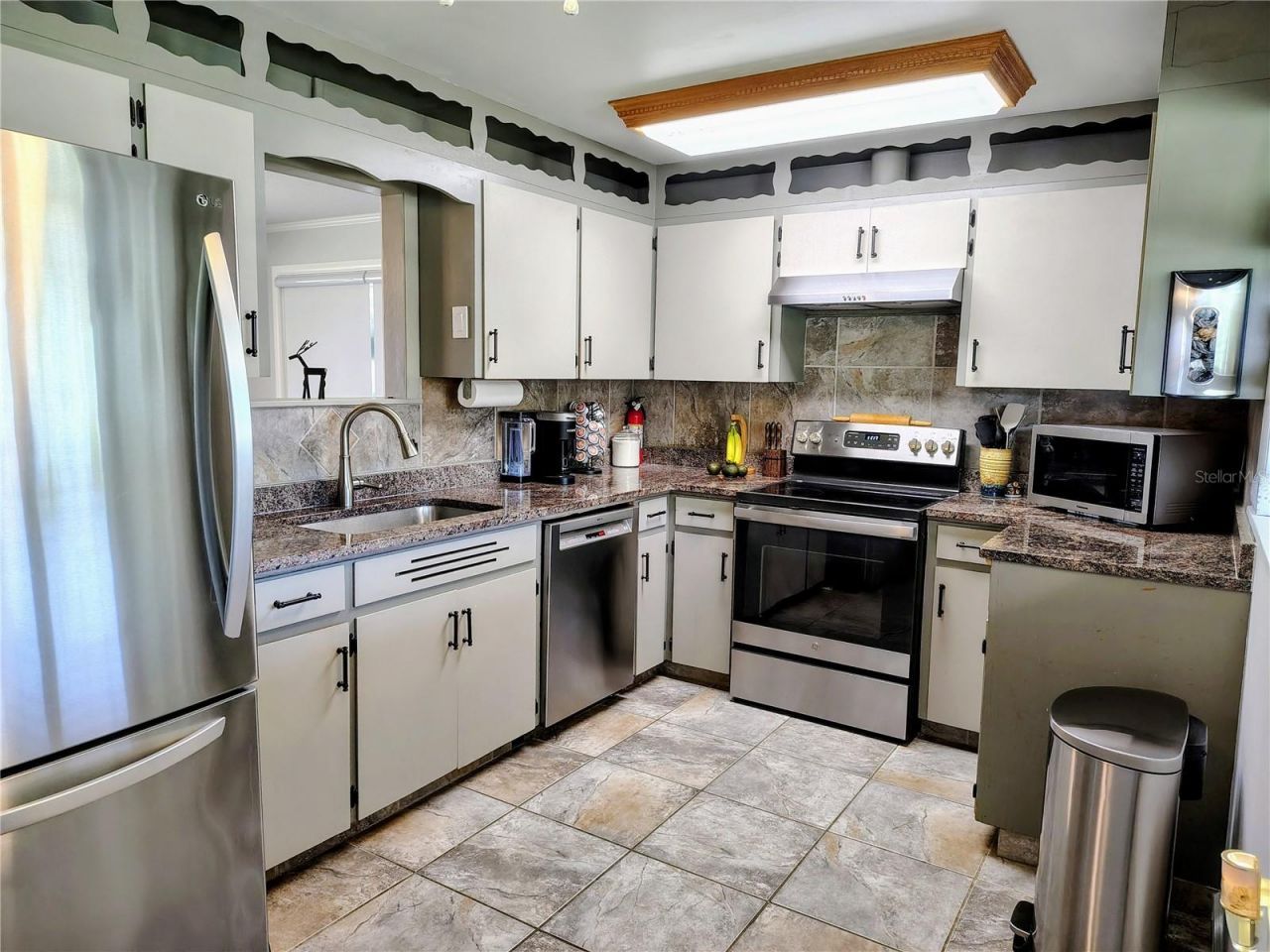 664 Cr 467 , Lake Panasoffkee, FL 33538 Photo