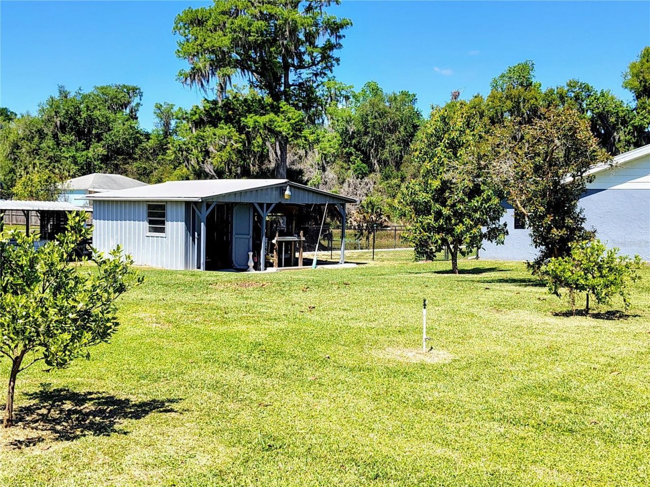 664 Cr 467 , Lake Panasoffkee, FL 33538 Photo